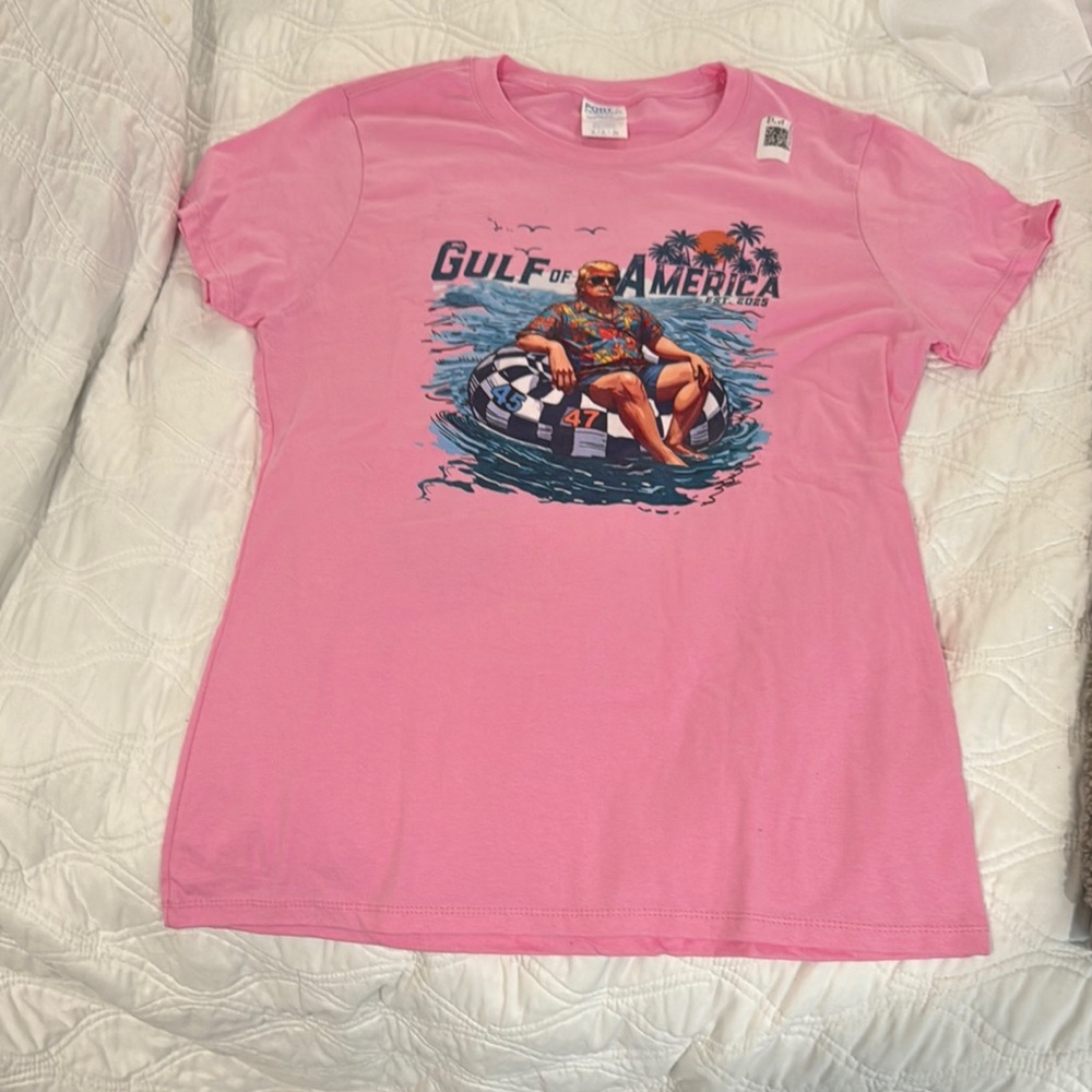 Gulf of America pink t-shirt